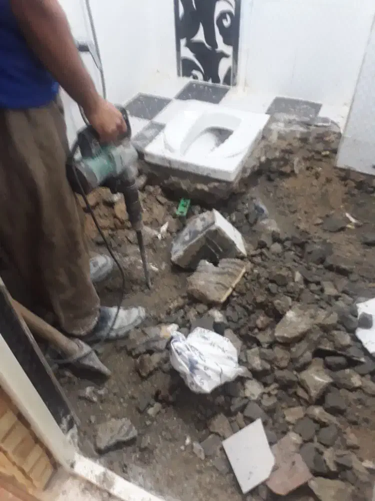 تخریب و تعمیرات،کنده کاری گچ کاری ولکه گیری|خدمات پیشه و مهارت|بوشهر, |دیوار