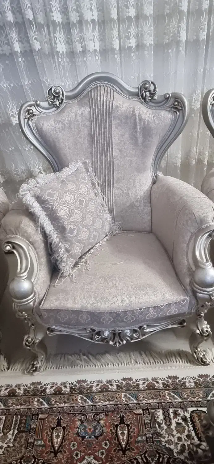 مبل نیمه استیل فروش فوری|مبلمان خانگی و میز عسلی|قم, پردیسان|دیوار