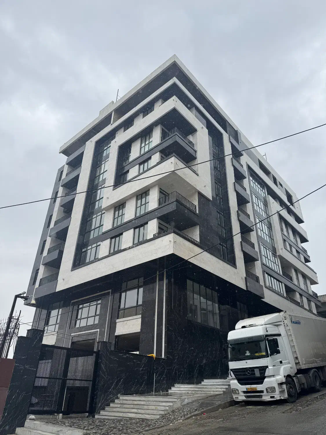 فروش آپارتمان عظیمیه