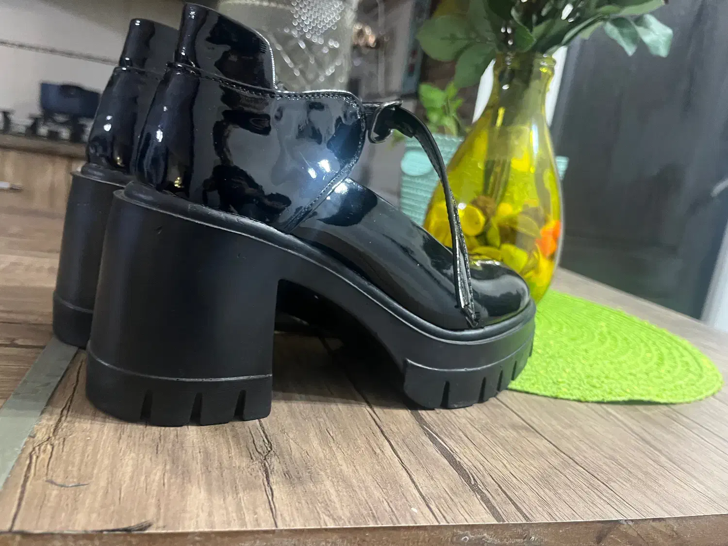 کفش مری جین اصل کاملا نو|کیف، کفش، کمربند|کیش, |دیوار