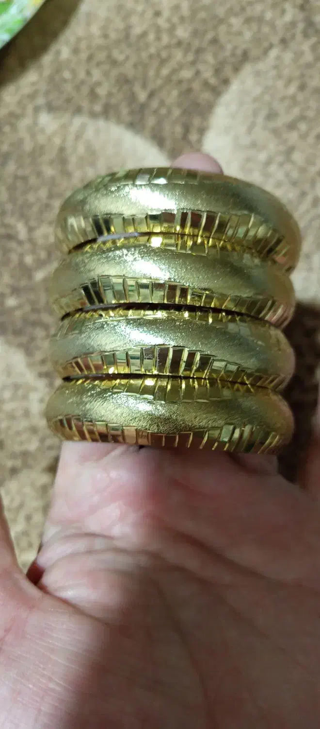 ۴ عدد النگو خمیده|بدلیجات|اشنویه, |دیوار