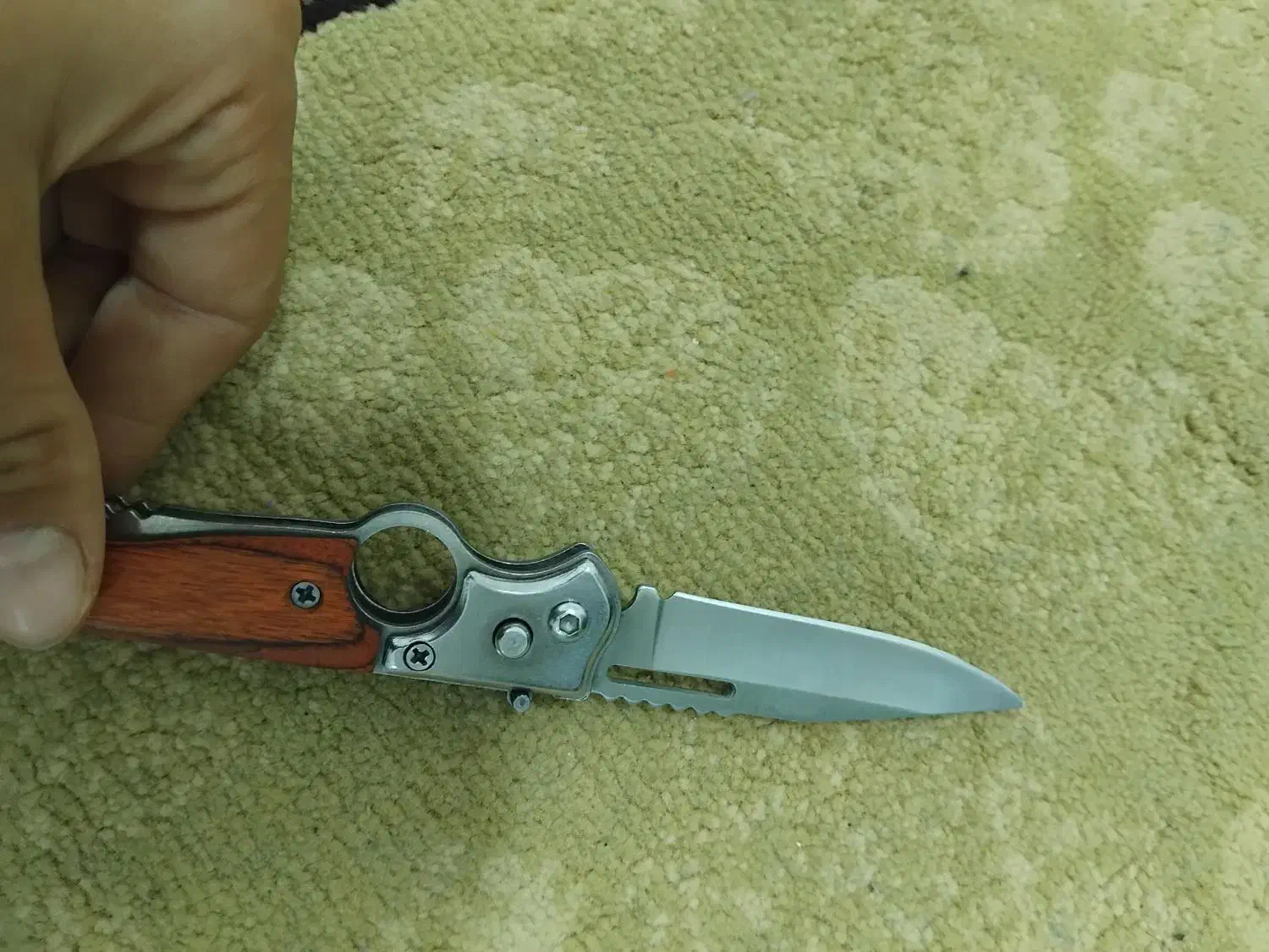 چاقو اصل ۱۳ سانتی در منتظرالمهدی|کوهنوردی و کمپینگ|اصفهان, منتظرالمهدی|دیوار