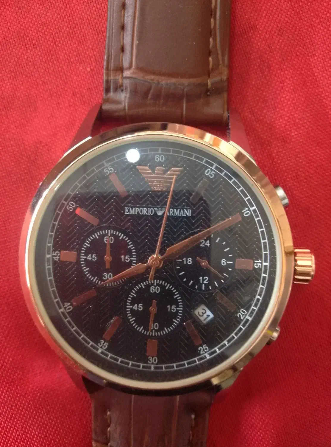 ساعت امپریو|ساعت|پاکدشت, حصار امیر|دیوار