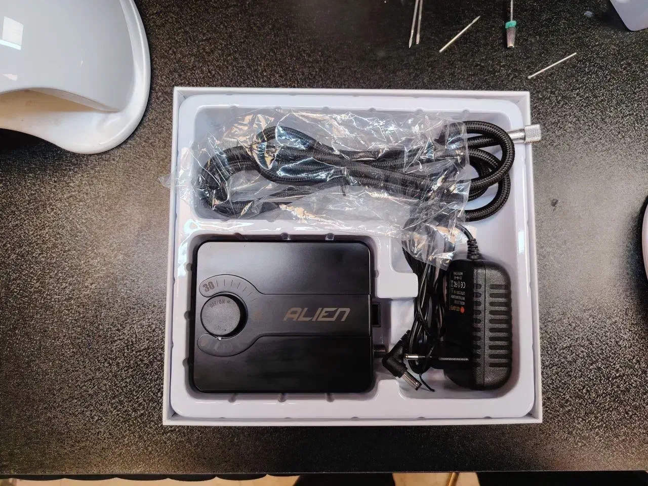 تجهیزات ناخن زیر قیمت بازار|آرایشگاه و سالن‌های زیبایی|تهران, نصرت|دیوار