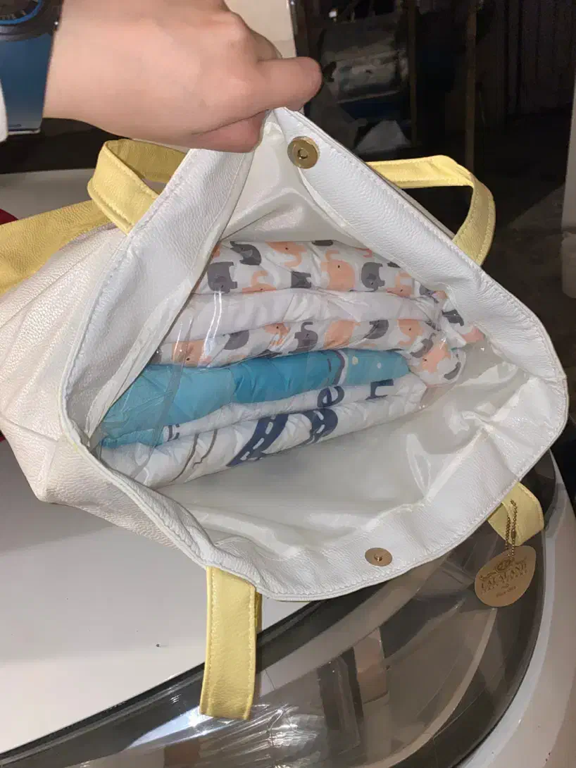 لحاف وتشک وبالشت وملافه وکیف|اسباب و اثاث بچه|گرگان, |دیوار