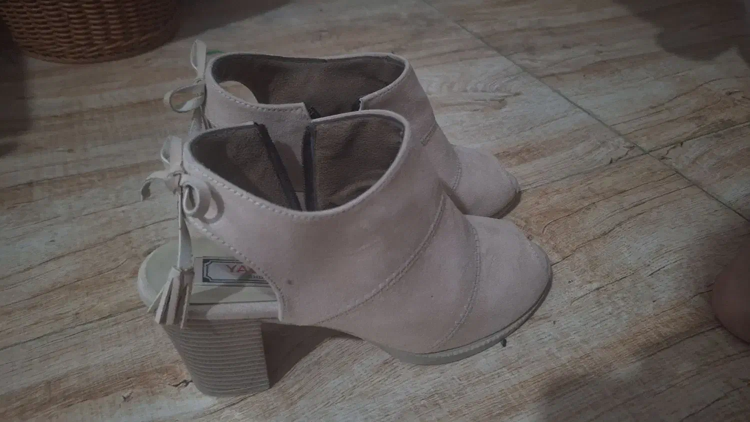 کفش پاشنه بلند زنانه|کیف، کفش، کمربند|یاسوج, |دیوار