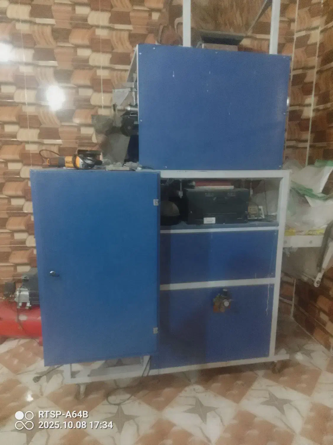 دستگاه بسته بندی حبوبات وغلات|ماشینآلات صنعتی|یزد, |دیوار