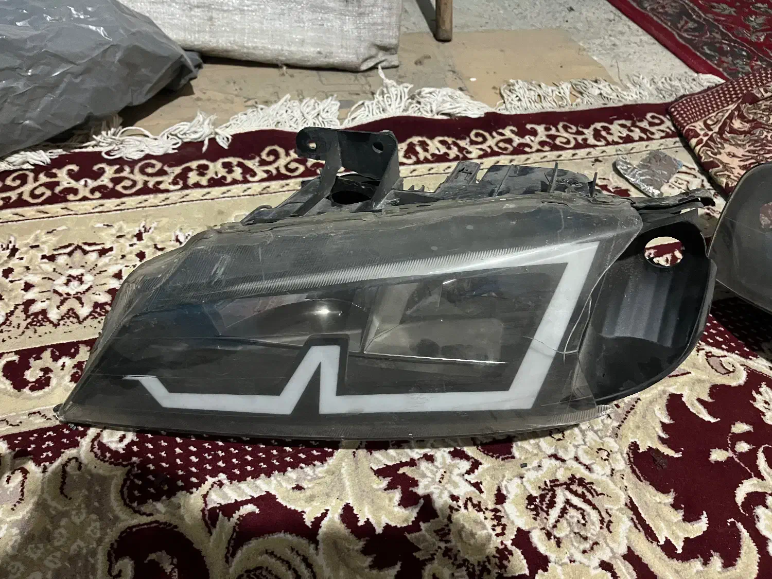 چراغ جلو پرشیا|قطعات یدکی و لوازم جانبی|قدس, هفت جوی|دیوار