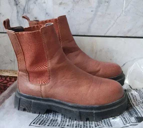 بوت نو|کیف، کفش، کمربند|بیرجند, |دیوار