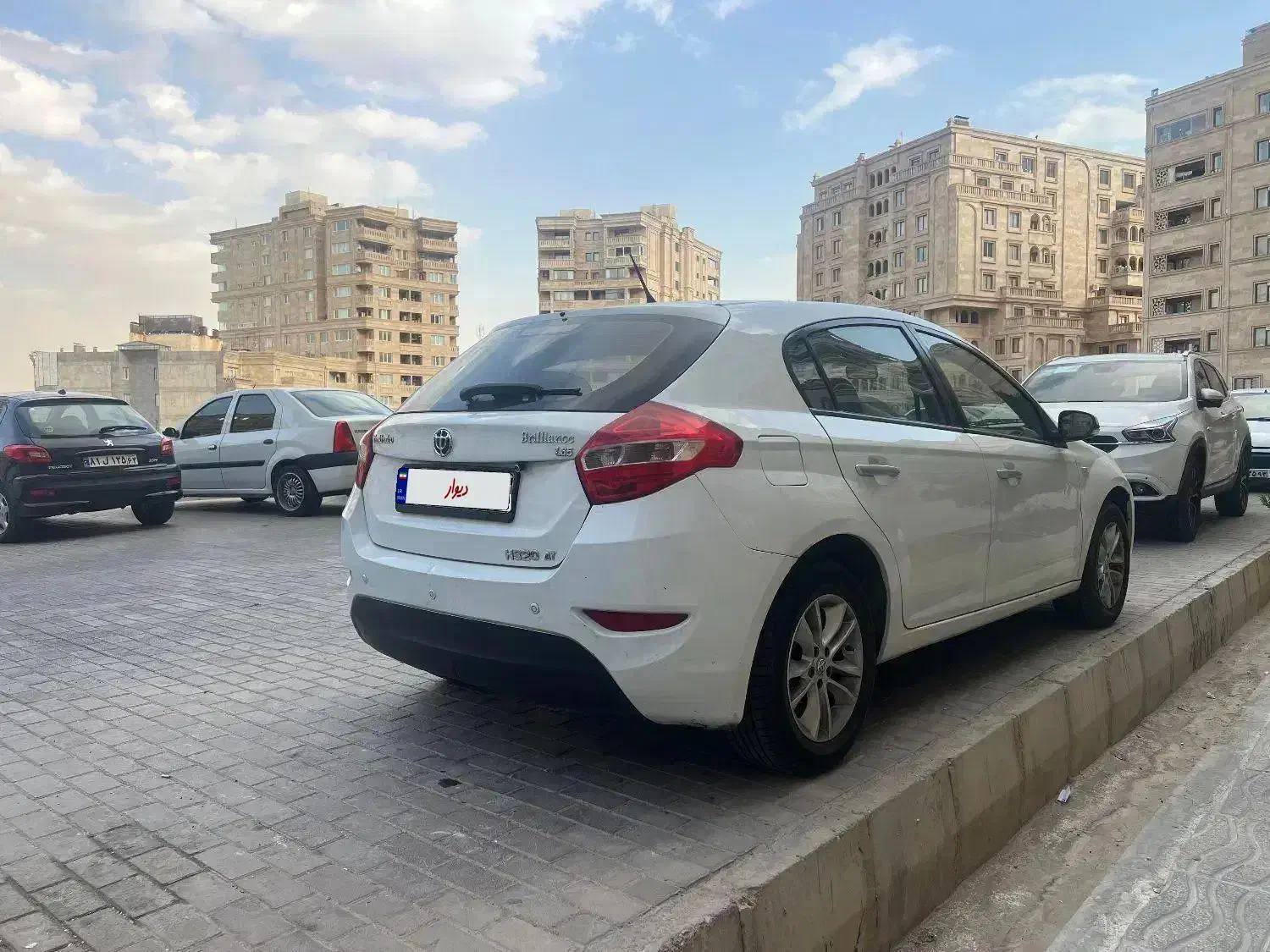 فروش برلیانس h 320|خودرو سواری و وانت|شیراز, کوی وحدت|دیوار