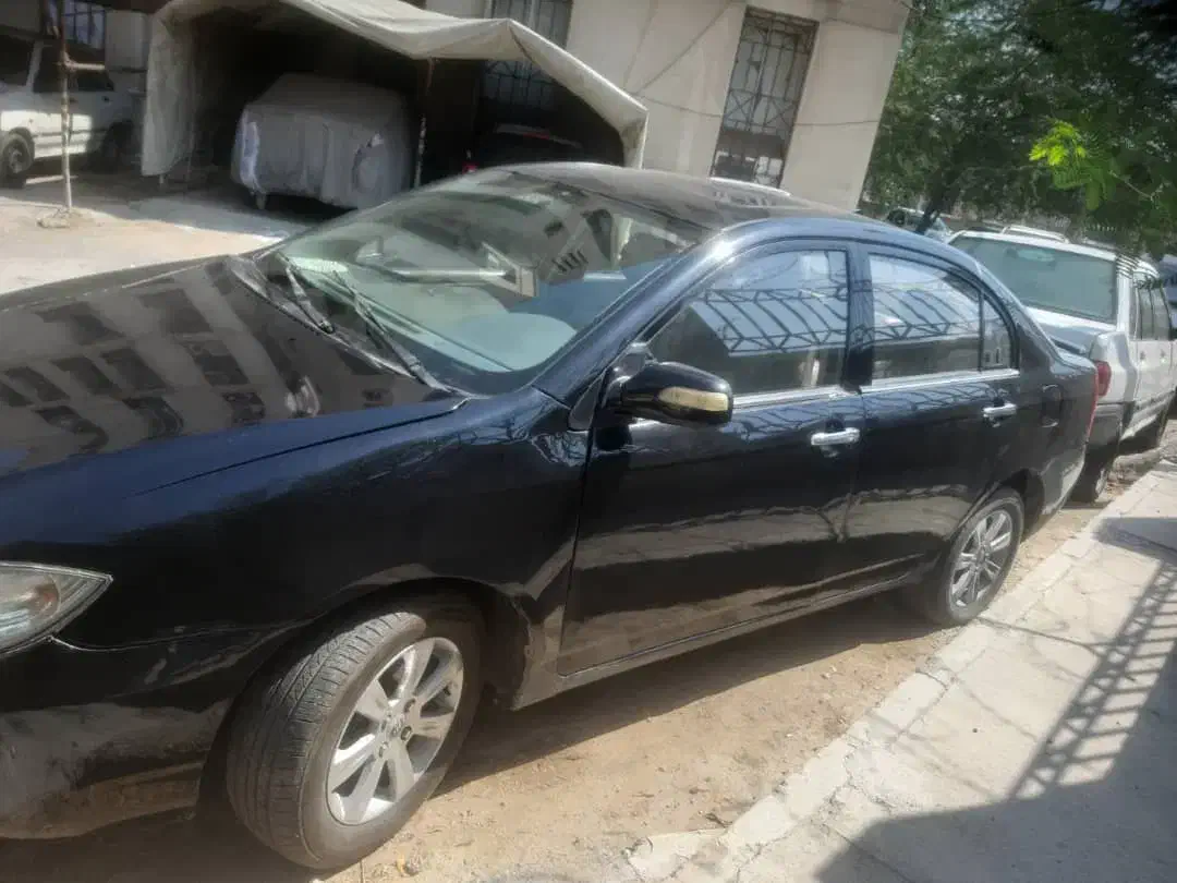 لیفان ۶۲۰. موتوری ۱۸۰۰|خودرو سواری و وانت|بندرعباس, |دیوار