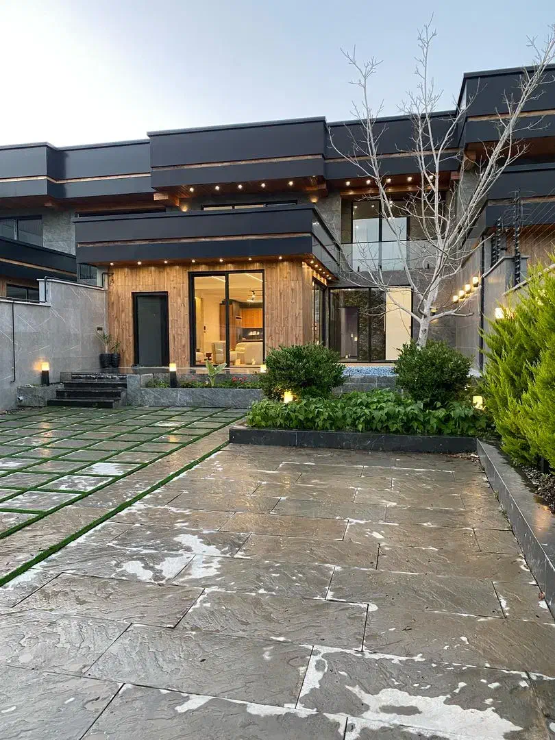 ویلا نوساز مدرن 320 متری استخردار|فروش خانه و ویلا|خشکبیجار, |دیوار