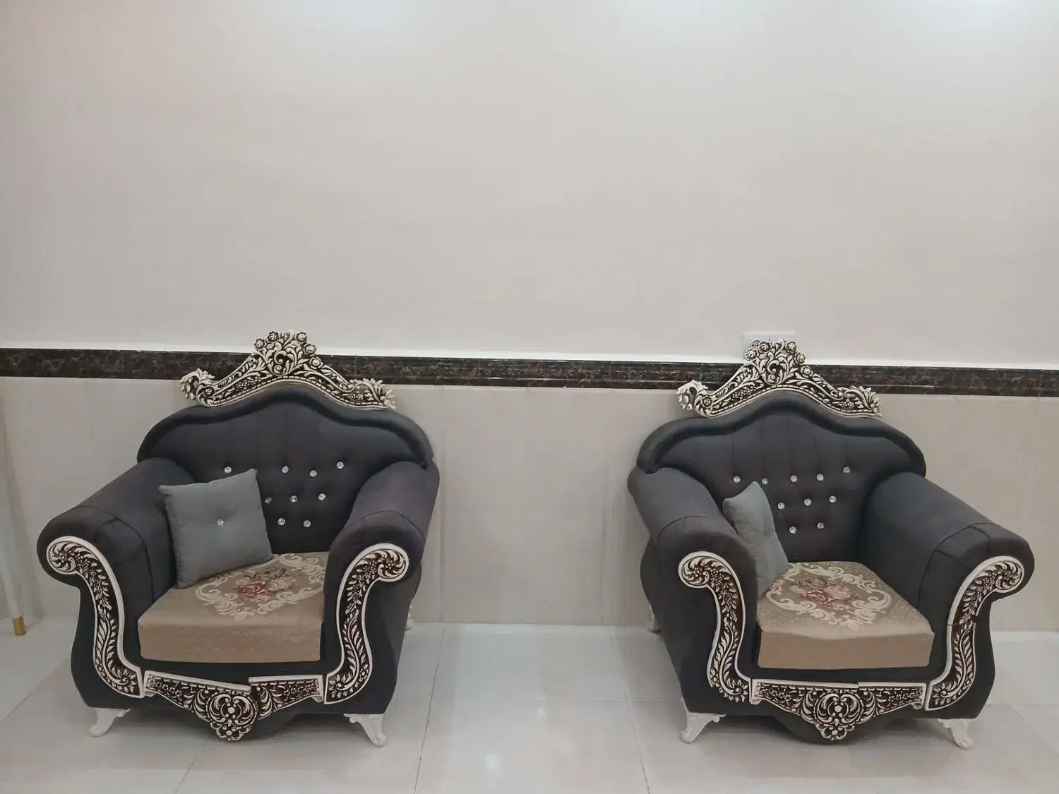 مبلمان|مبلمان خانگی و میز عسلی|شاندیز, |دیوار