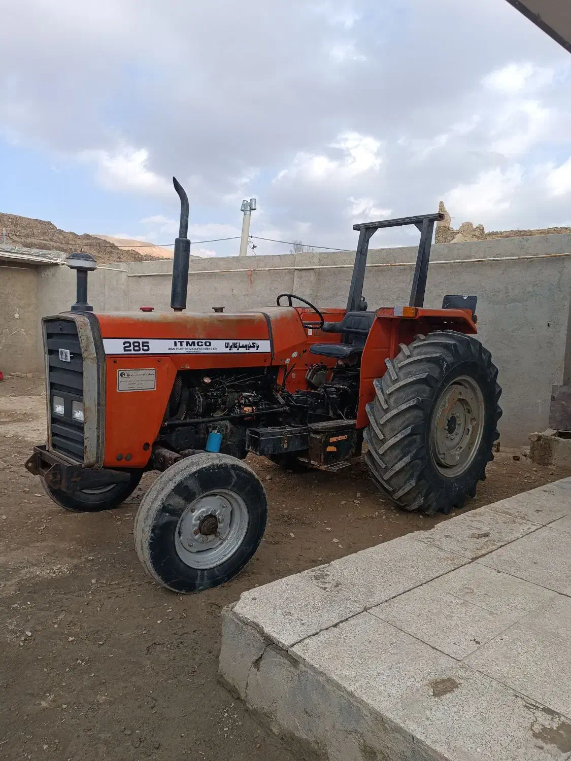 تراکتور 285تک تمام فابریک گیربکس پلمپ|خودرو سنگین|سردرود, |دیوار