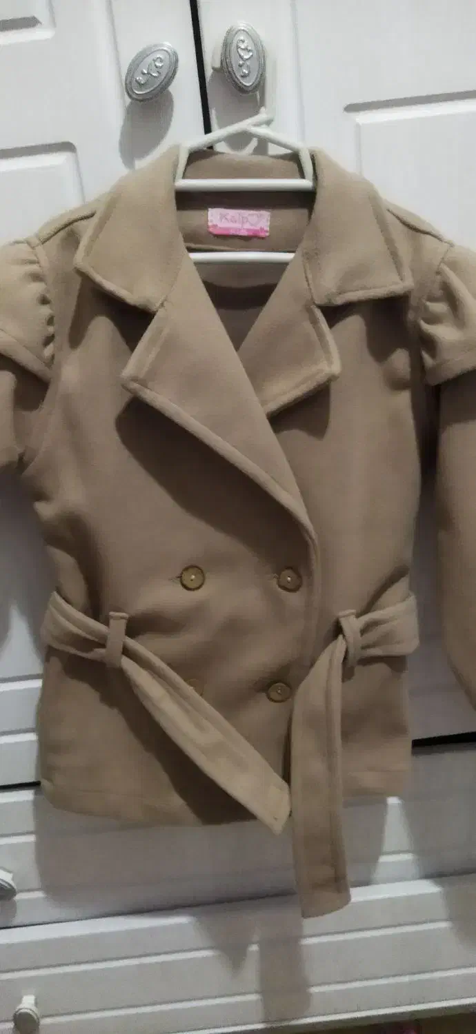 پالتو نو مناسب شیش تا هفت سال|کفش و لباس بچه|قرچک, مهدیه|دیوار