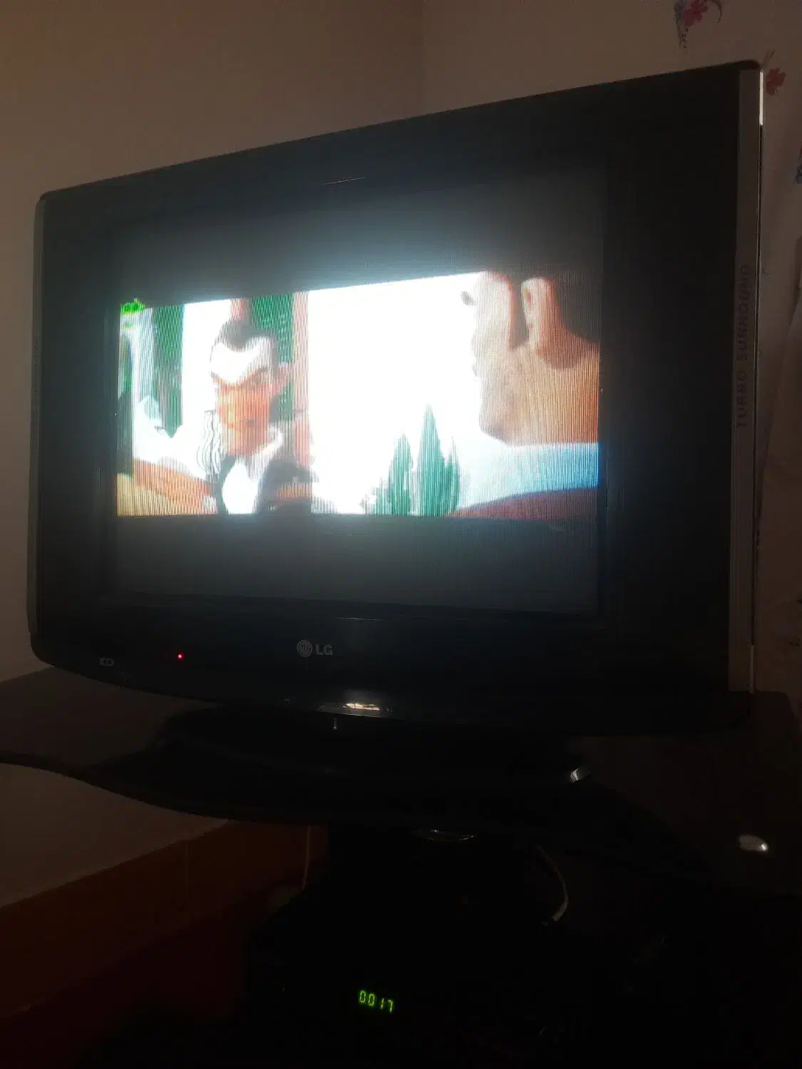 تلویزیون|تلویزیون و پروژکتور|سبزوار, زینبیه|دیوار