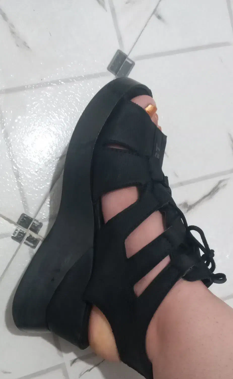 کفش|کیف، کفش، کمربند|دزفول, |دیوار