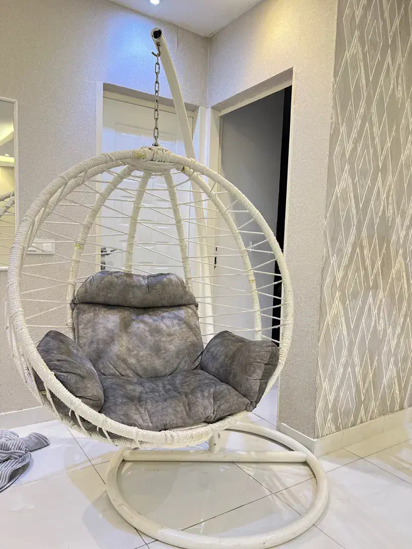 تاب ریلکسی|صندلی و نیمکت|بندر انزلی, پاسداران|دیوار