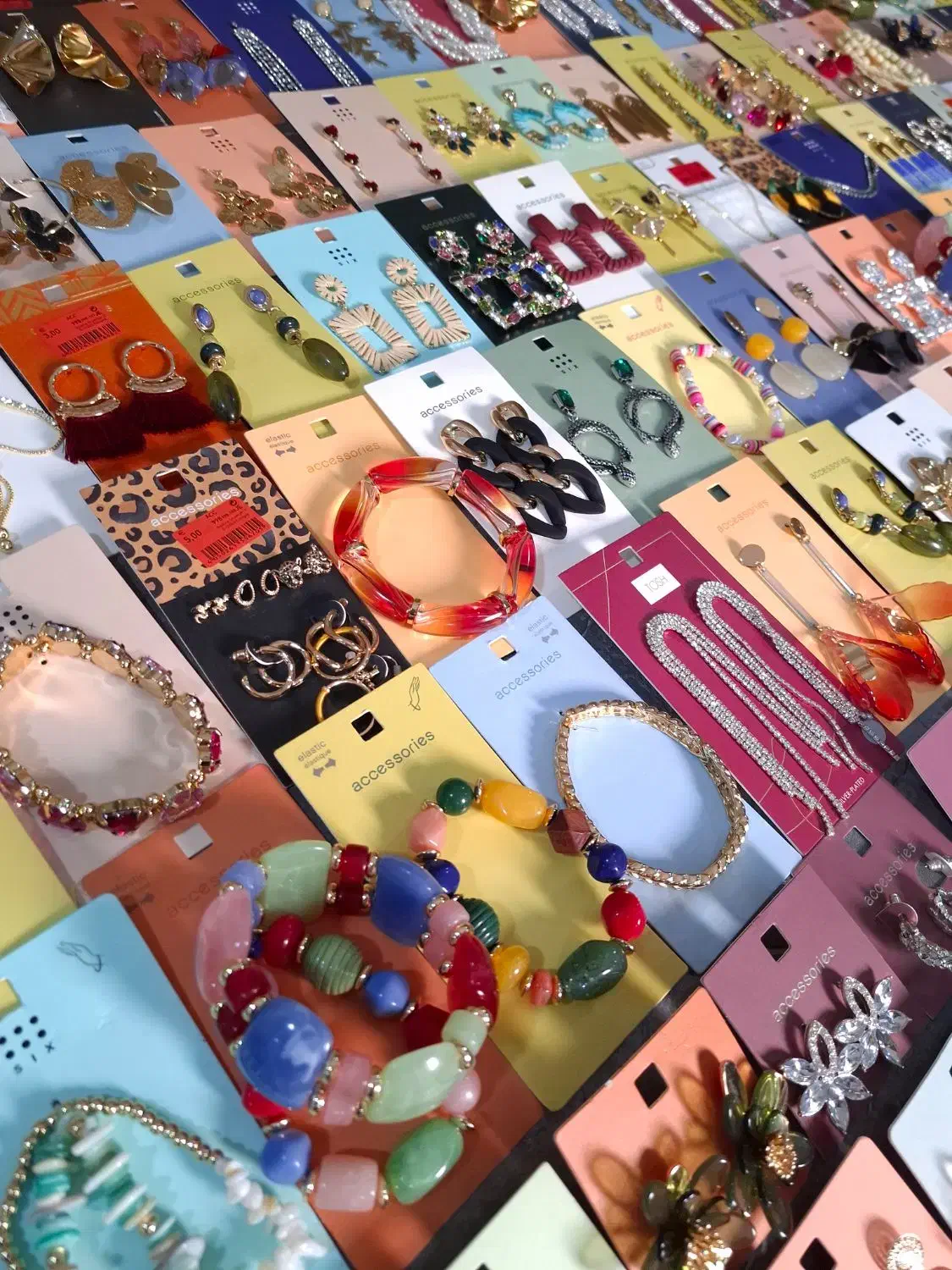 بدلیجات کیلویی|بدلیجات|هشتگرد, شهرک بعثت|دیوار