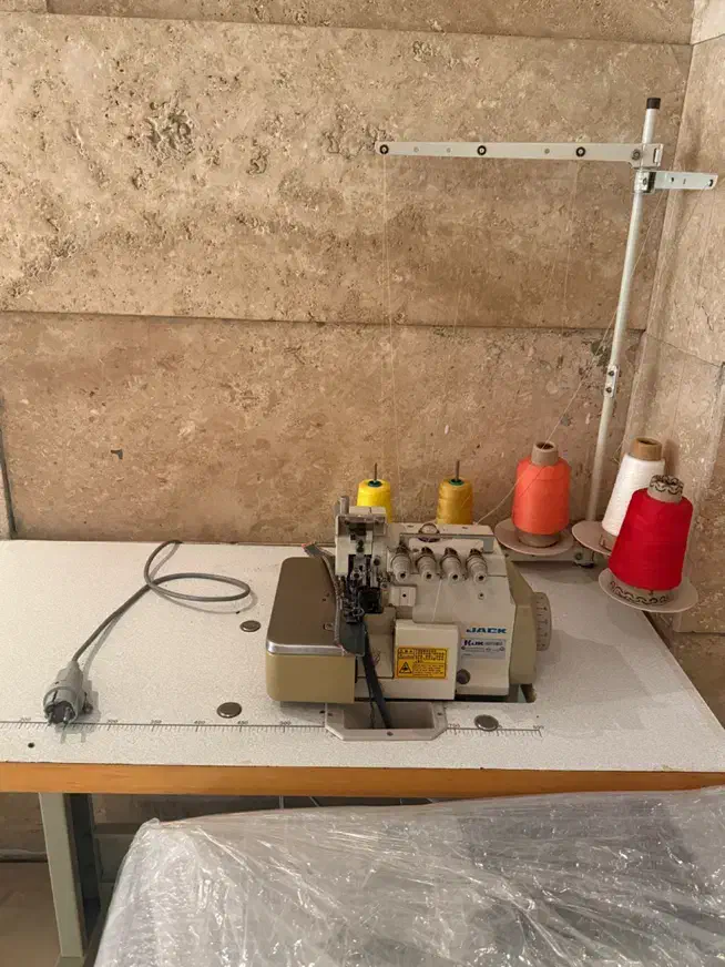 چرخ خیاطی جک سردوز و راسته دوز|چرخ خیاطی و ریسندگی|تهران, زعفرانیه|دیوار