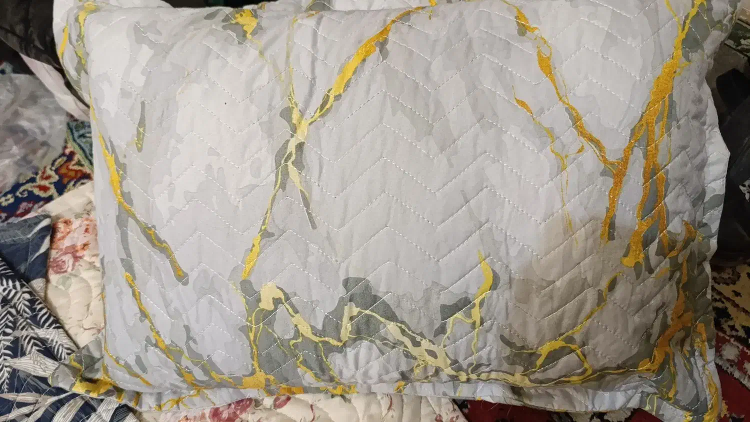 رو بالشتی طرح زیپ دار و بدون زیپ|رختخواب، بالش، پتو|زاهدان, |دیوار