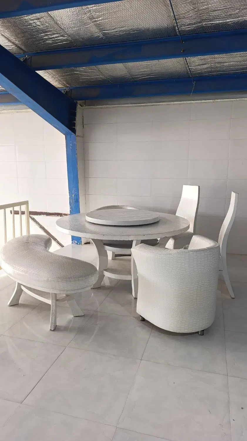 میز غذاخوری ۸ نفره در حد نو|میز و صندلی غذاخوری|شیراز, سلطان آباد|دیوار