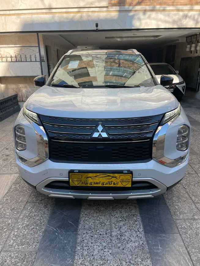 میتسو بیشی اوتلندر H لاین دو دیفرانسیل صفر|خودرو سواری و وانت|تهران, گلستان (شهرک راه آهن)|دیوار