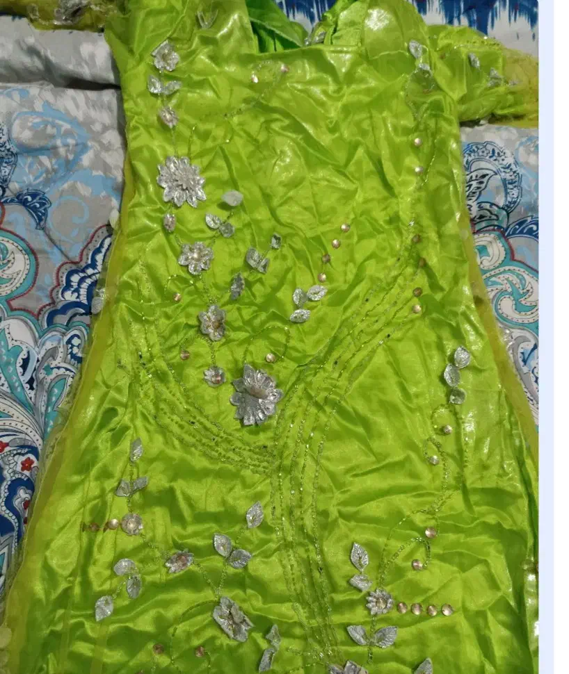 سلام مجلسی دارم برای فروش|لباس|بندر کنگان, |دیوار