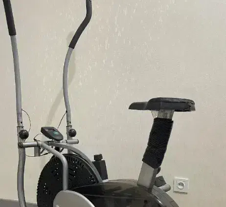 دوچرخه ثابت دو کاره تخفیف دار|دوچرخه، اسکیت، اسکوتر|تهران, مجیدیه|دیوار