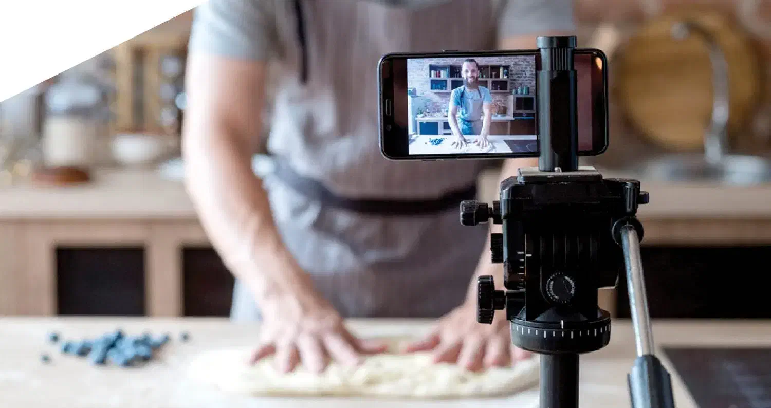 همکار و کارآموز بازیگری ، بلاگری و مدلینگ|استخدام هنری و رسانه|کرج, کوی مدرس|دیوار