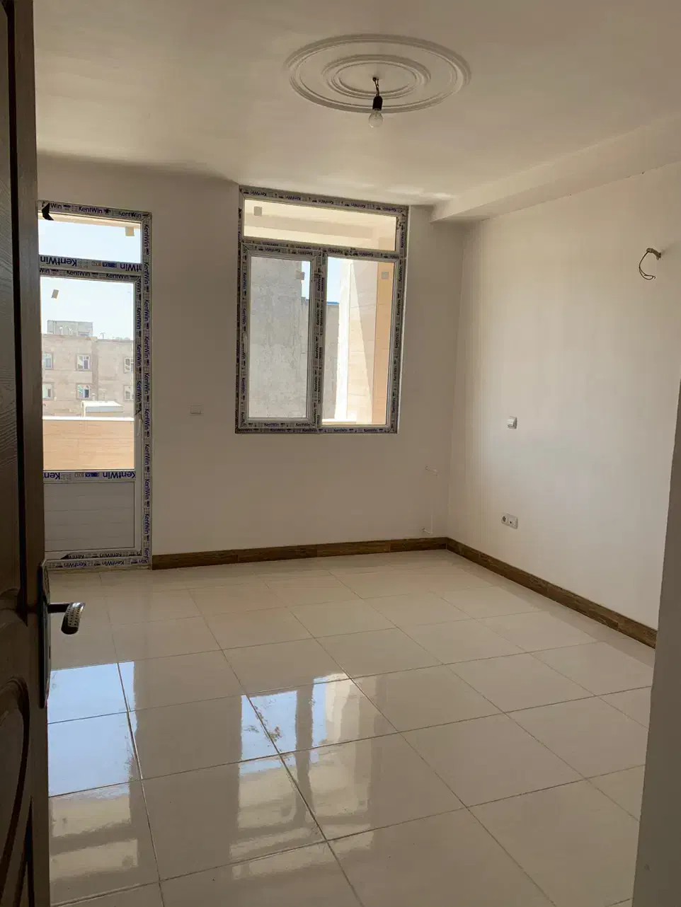 اپارتمان ۱۲۰ متری ۱۴۰۰|اجارهٔ آپارتمان|ری, صفاییه (چشمه علی)|دیوار