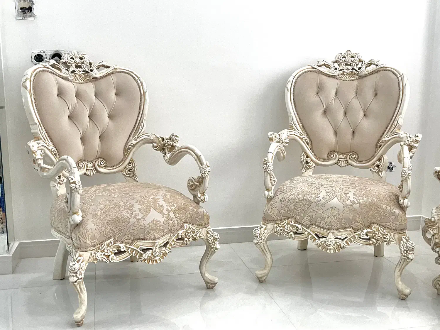 مبلمان|مبلمان خانگی و میز عسلی|ری, جوانمرد قصاب|دیوار