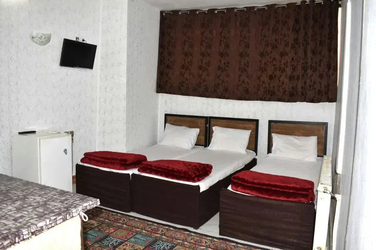 هتل آپارتمان سادات|اجارهٔ کوتاهمدت آپارتمان و سوئیت|مشهد, نوغان|دیوار