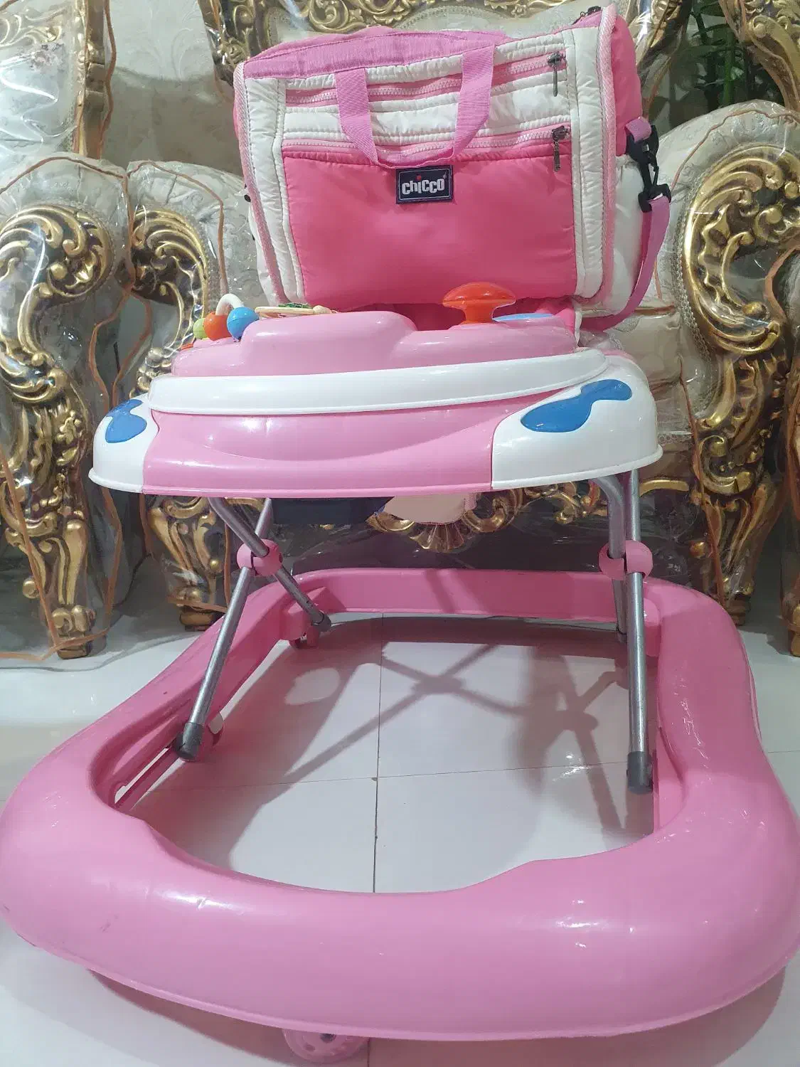 روروک در حد نو و کیف نوزاد|کالسکه و لوازم جانبی|گرگان, |دیوار