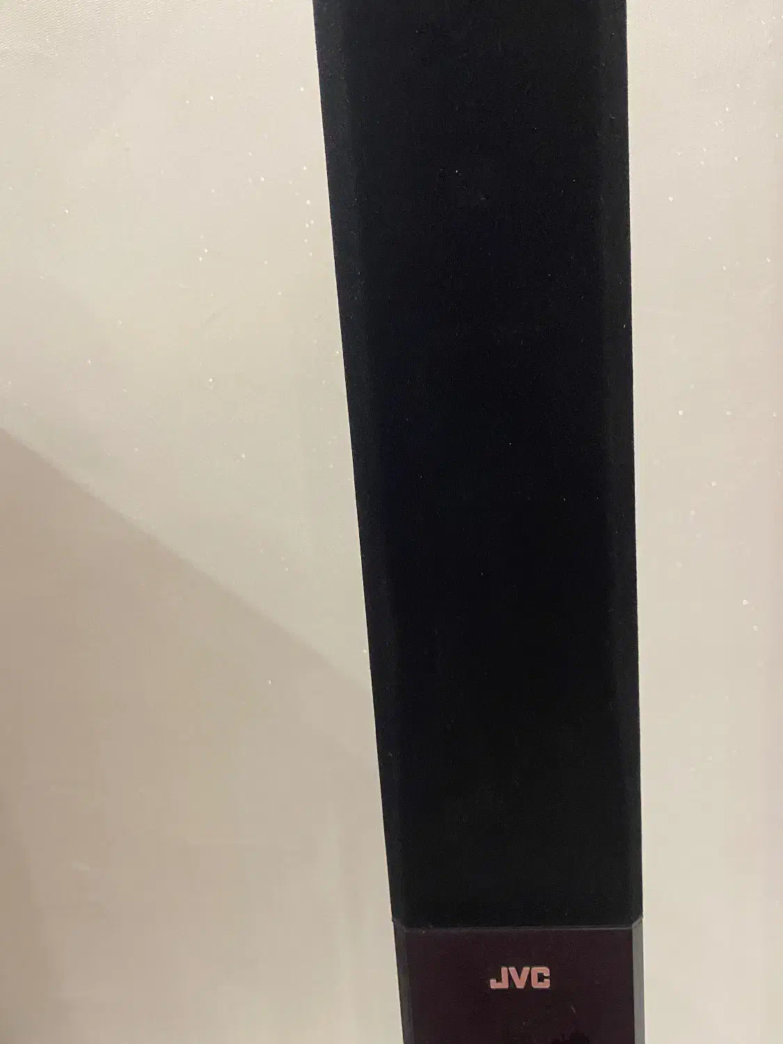 باند تلویزیون جی وی سی|سیستم صوتی خانگی|اراک, |دیوار