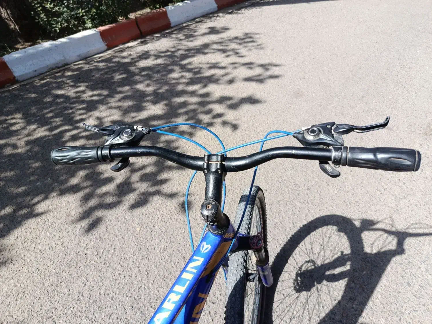 دوچرخه|دوچرخه، اسکیت، اسکوتر|تربت جام, تیپ ۳۸ زرهی تربت جام|دیوار