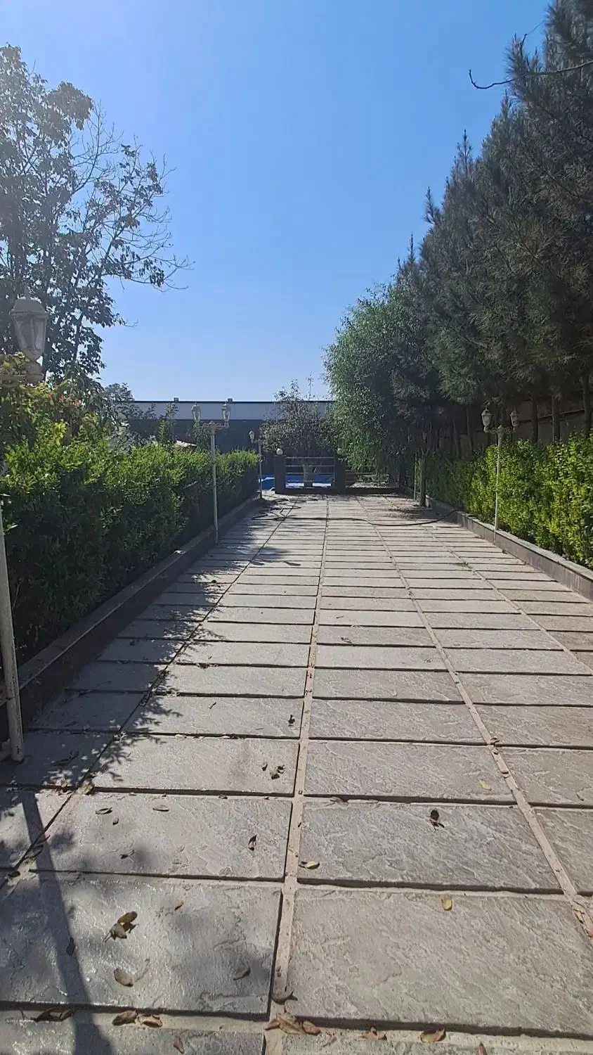 ۱۰۰۰ متر باغ ویلا اجاره ای مهندس زراعی شهرک بعثت|اجارهٔ خانه و ویلا|محمدشهر, محمدشهر|دیوار