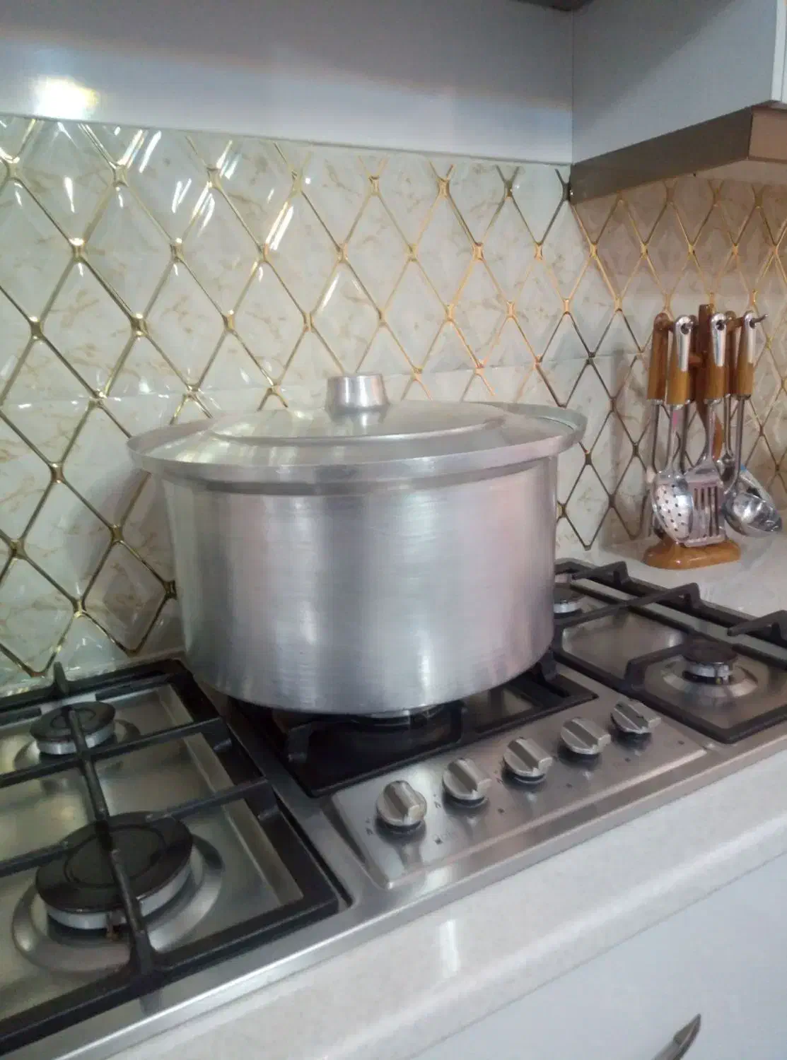 دوعدد قابلمه|ظروف پختوپز|ملارد, |دیوار