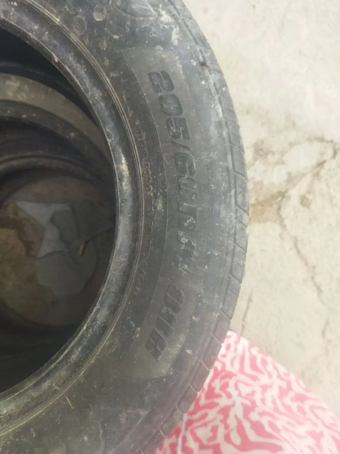 لاستیک موتور تریل و سه عدد لاستیک206|قطعات یدکی و لوازم جانبی|بندر ترکمن, |دیوار