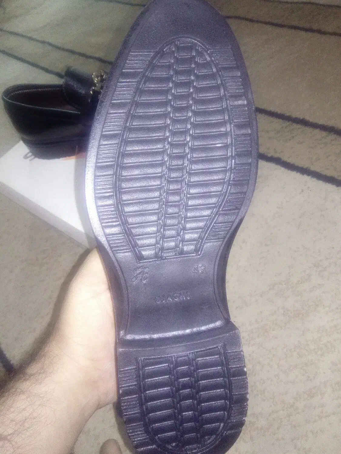 کفش کالج|کیف، کفش، کمربند|شوشتر, |دیوار