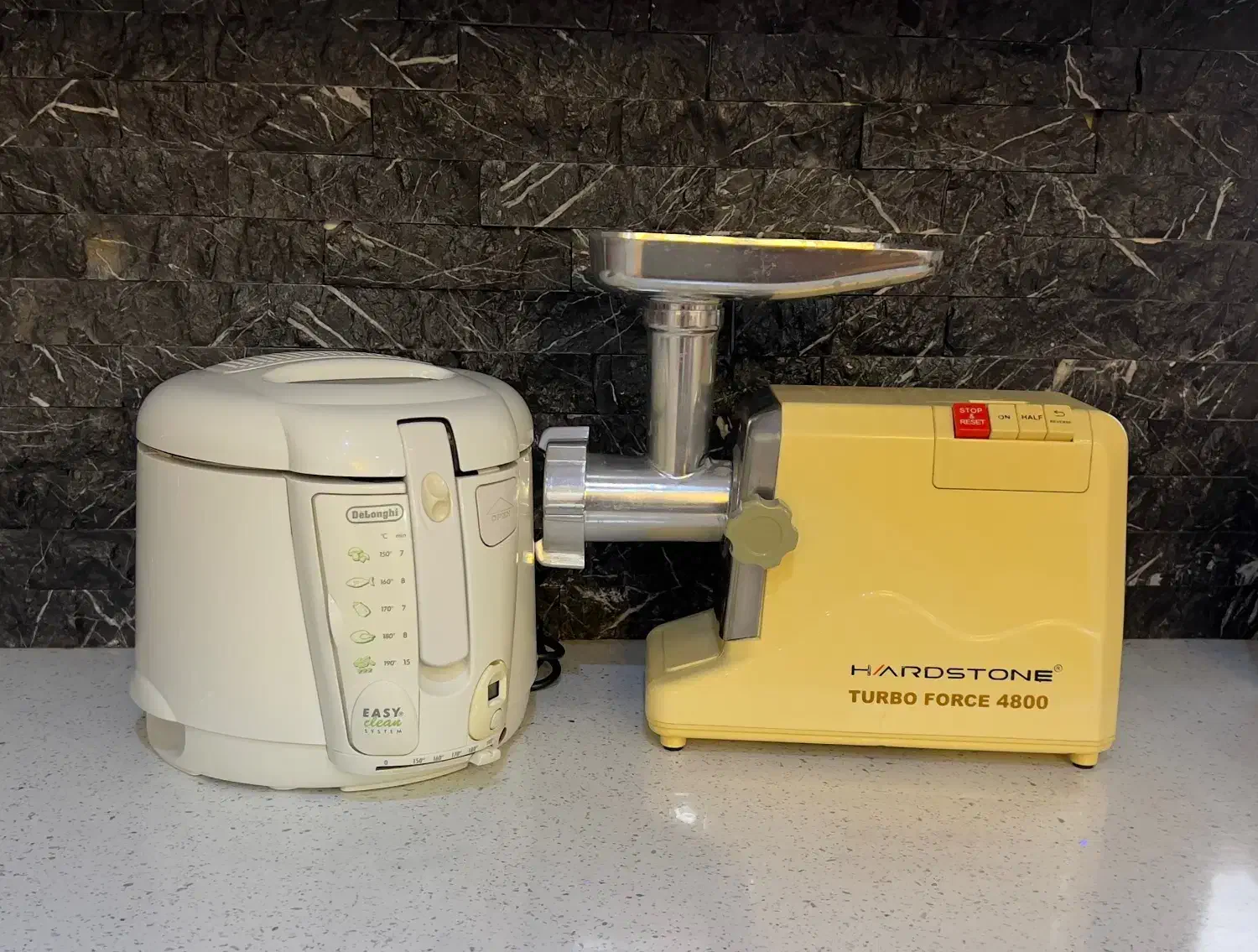 سرخ کن و چرخ گوشت و اسنک ساز|سایر لوازم برقی|آمل, |دیوار