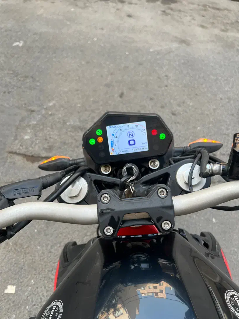 بنلی ۳۰۰ جفت سیلندر|موتورسیکلت|تهران, نیروی هوایی (پیروزی)|دیوار