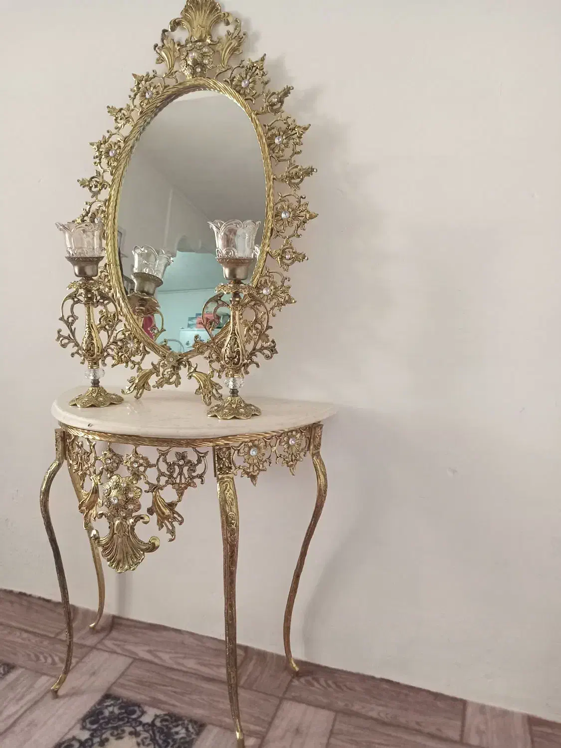 سلام اینه شمعدان برنز ومیز تلفن|مبلمان خانگی و میز عسلی|رباطکریم, کیکاور|دیوار