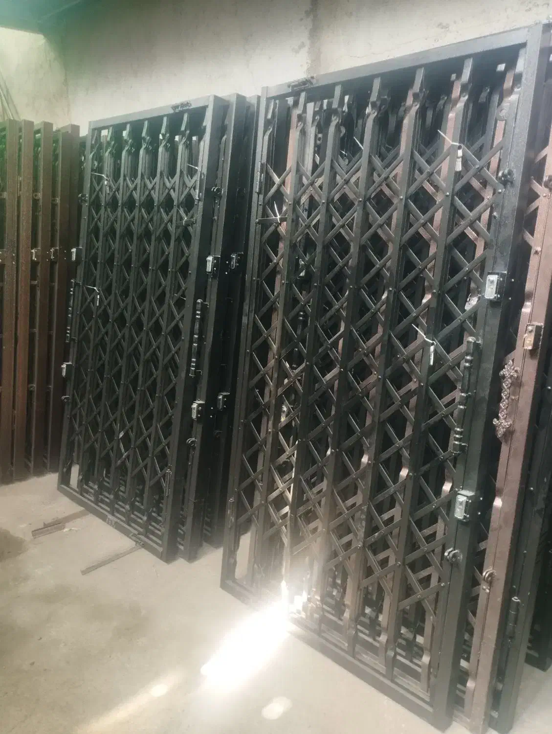 درب آکاردئونی کرکره ای بانکی حفاظ کشویی تمام گل|مصالح و تجهیزات ساختمان|تهران, آذری|دیوار