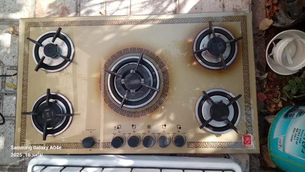 گاز صفحهای شیشه ای ۵شعله و گاز سفید ۳شعله ای|اجاق گاز و لوازم برقی پختوپز|صدرا-فارس, فاز ۱|دیوار