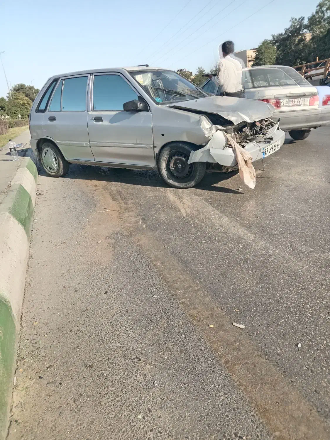 111تصادفی مدل89هیدرولیک|خودرو سواری و وانت|مشهد, پایگاه شکاری|دیوار