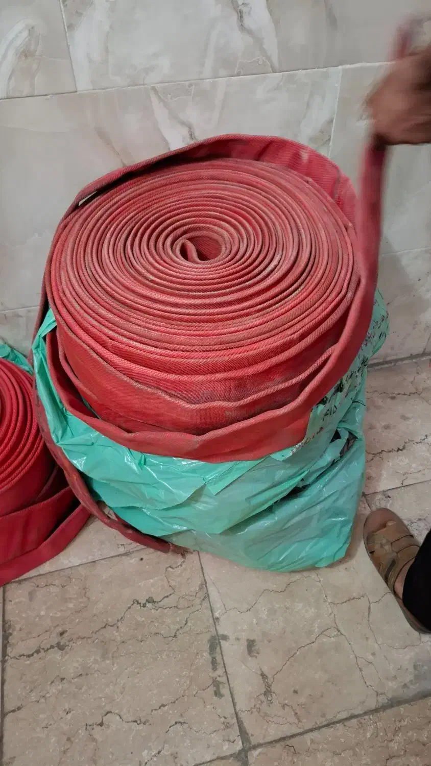 لوله نسوزضداسید|ماشین‌آلات صنعتی|فامنین, |دیوار