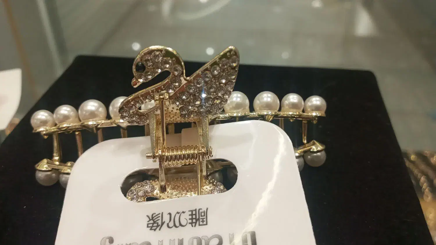 کلیپس و گل سینه مجلسی|زیورآلات و اکسسوری|میبد, |دیوار