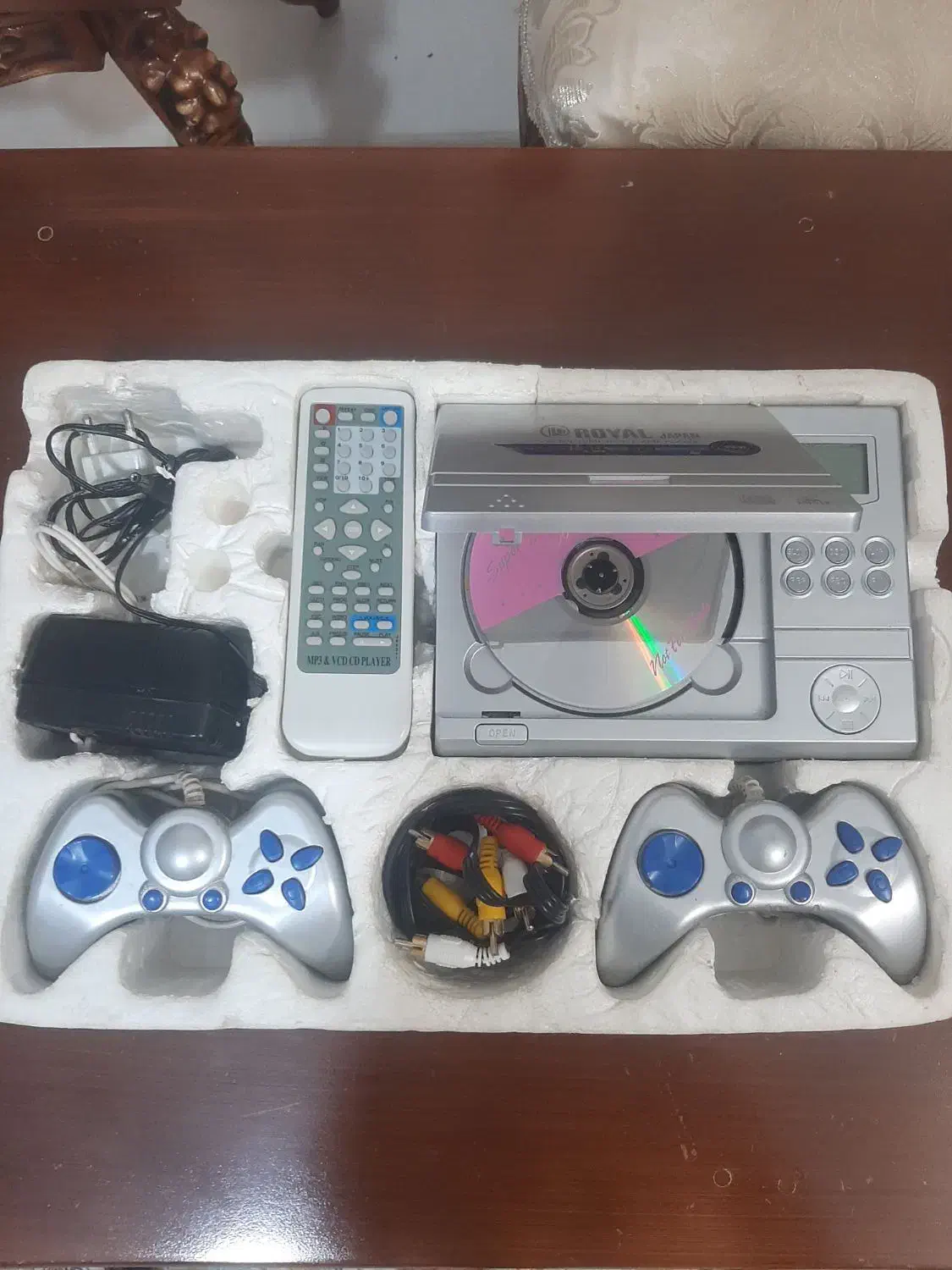 کنسول قدیمی vcd و بازی نینتندو|کنسول، بازی ویدئویی و آنلاین|قرچک, مهدیه|دیوار