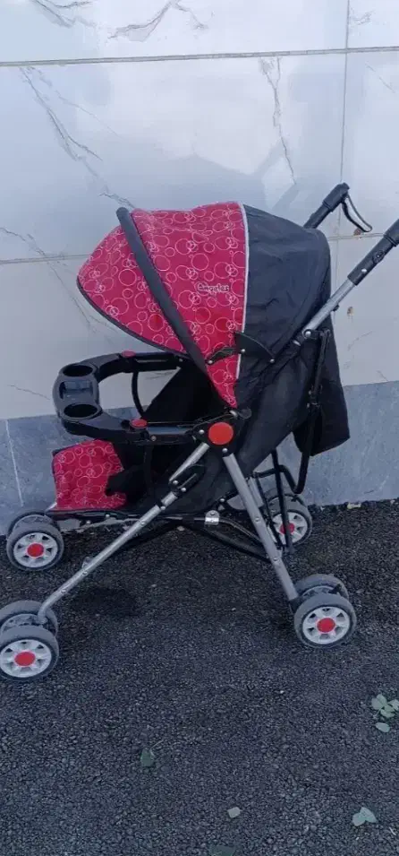 کالسکه ی عصایی سالم|کالسکه و لوازم جانبی|میانه, |دیوار